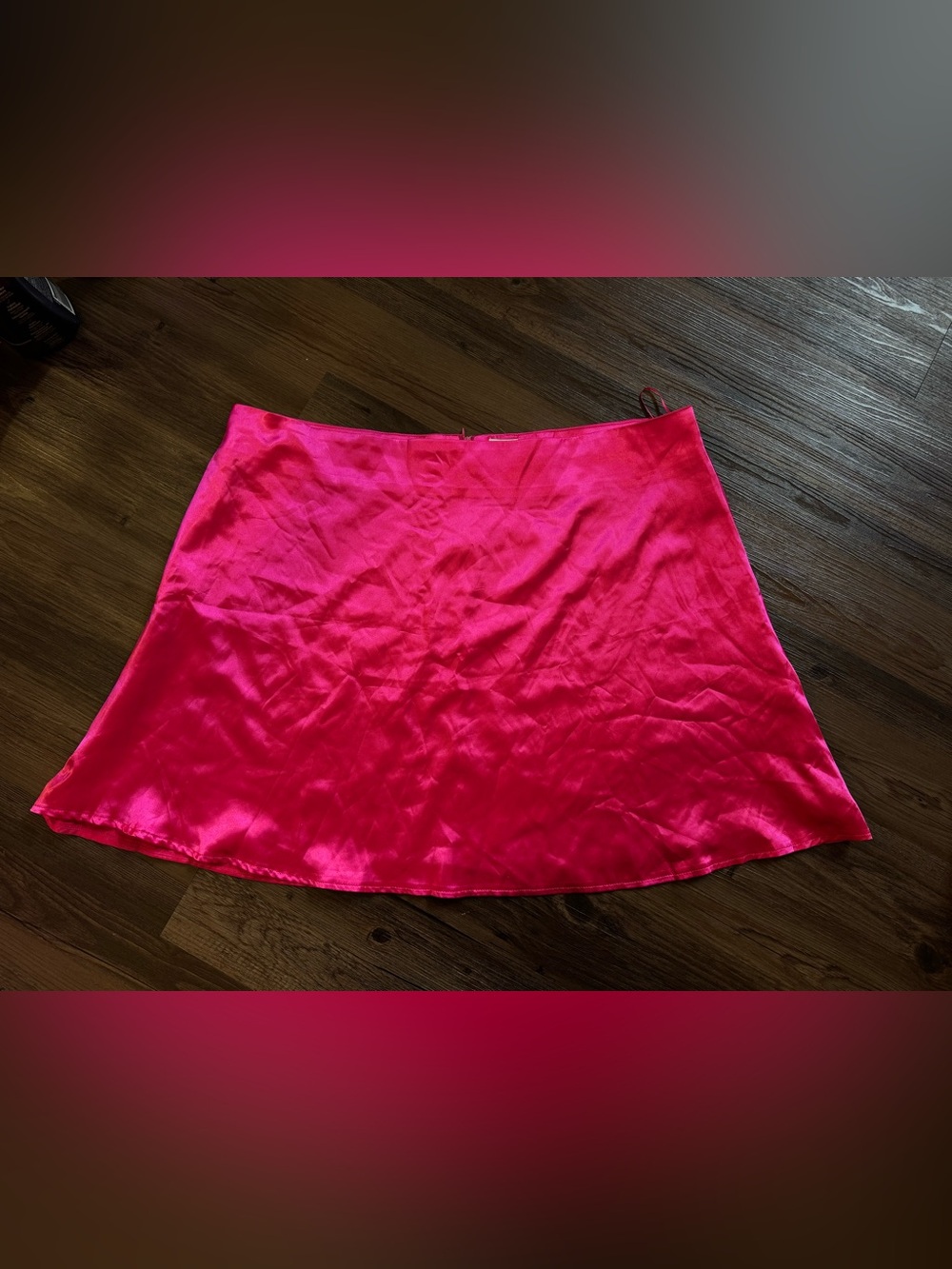 Hot pink / fuscia satin silk mini skirt